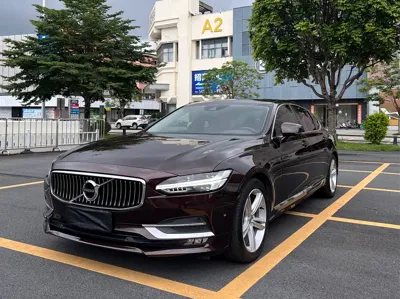 Volvo S90