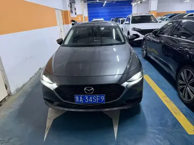 Mazda 3 Axela