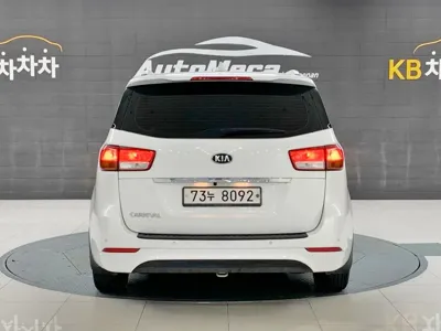 Kia Canival
