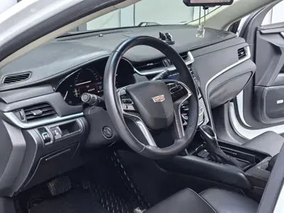 Cadillac XTS