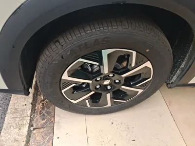 Baojun E6