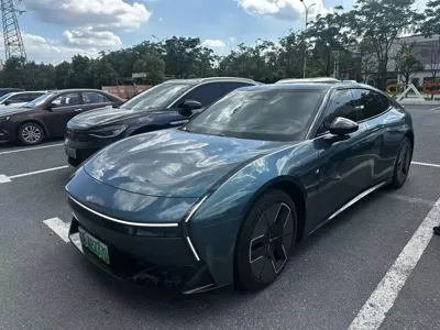 Xpeng P7
