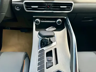Geely Binyue