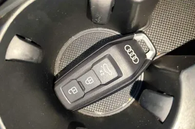 Audi Q6L e-tron