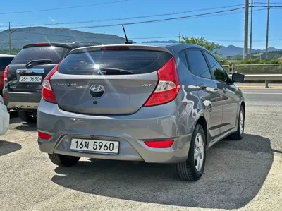 Hyundai Accent