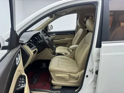 Baojun 730