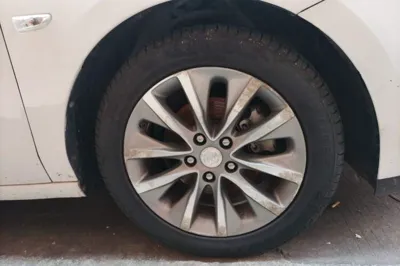 Buick GL6