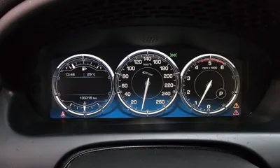 Jaguar XJ