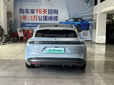 Nio ET5T