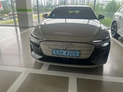 Audi A6 e-tron