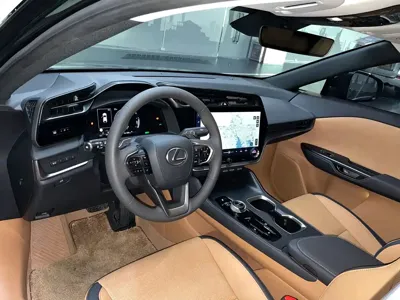 Lexus RZ
