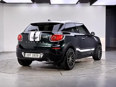 MINI Paceman