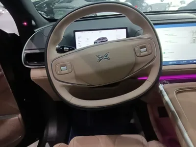 Xpeng G9