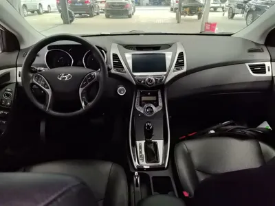 Hyundai Elantra Langdong