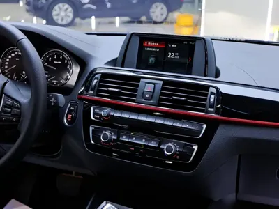 BMW 1 Series (Import)