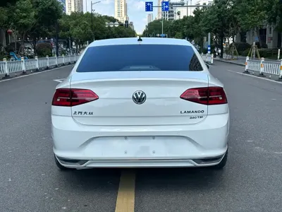 Volkswagen Lamando