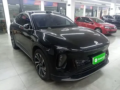 Nio EC6