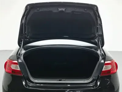 Infiniti Q70
