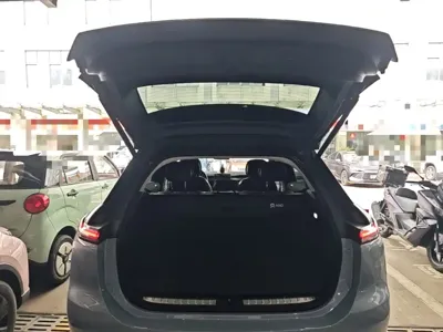 Nio ES7