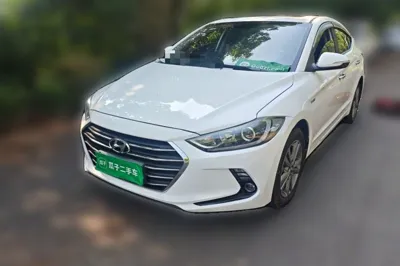 Hyundai Elantra (6th Generation
