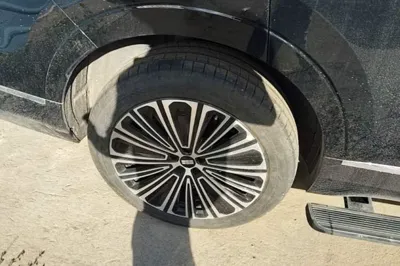 Geely Galaxy Galaxy M9