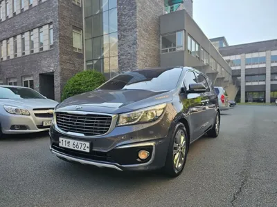 Kia Canival