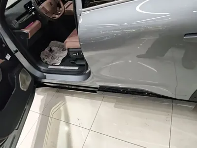 Nio EC6