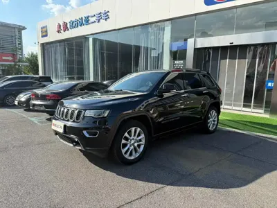 Jeep Grand Cherokee (Import)