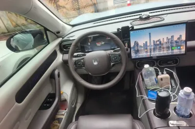 Leapmotor C11
