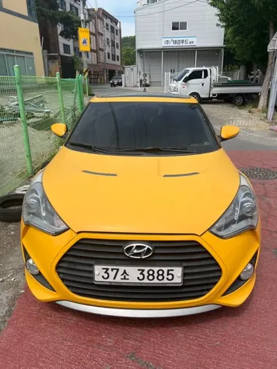 Hyundai Veloster