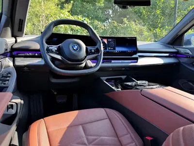 BMW i5