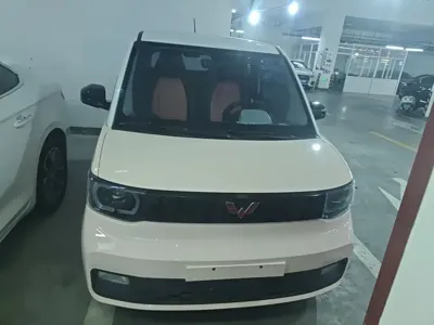 Wuling MINIEV