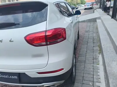 Haval H2s