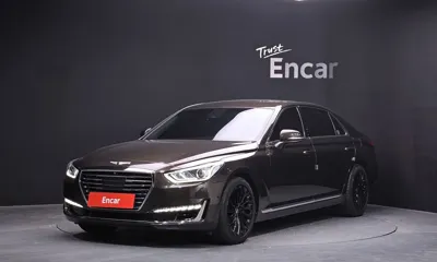 Genesis EQ900