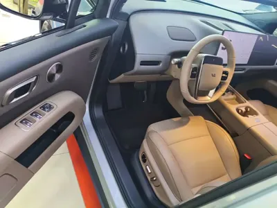 Li Auto Li i6
