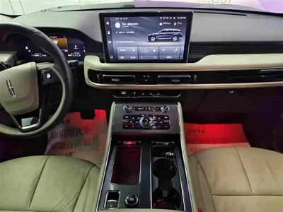 Lincoln Aviator