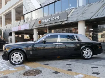 Rolls-Royce Phantom