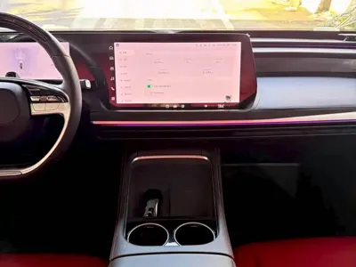 Xpeng P7