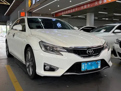 Toyota Reiz
