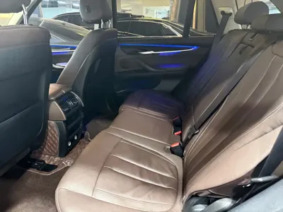 BMW X5 (Import)