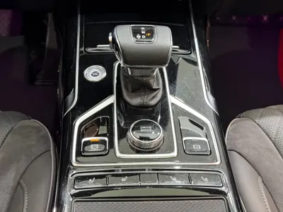 Hongqi Hongqi HS5