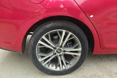 Chery Arrizo 5