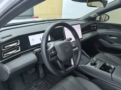 BYD Qin L