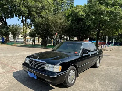 Toyota Crown (Import)