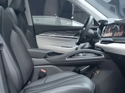 Geely Xingyue L