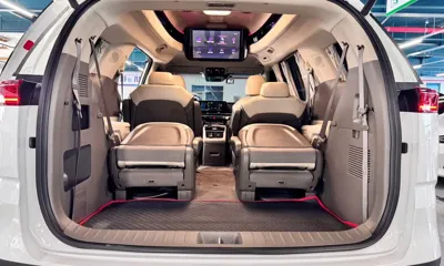 Kia Canival
