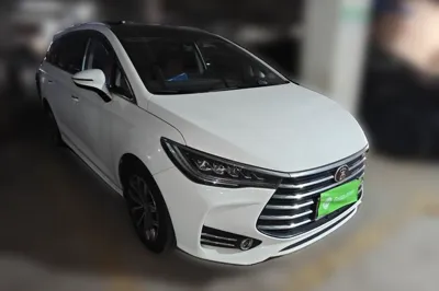 BYD Song Max