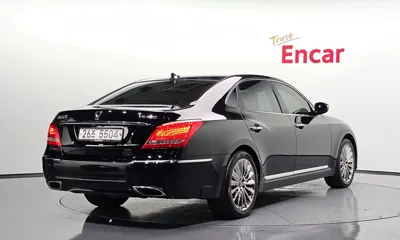 Hyundai Equus