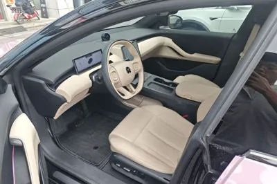Nio ET5T