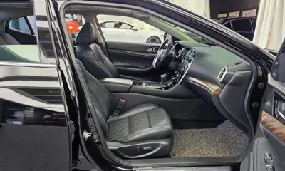 Nissan Maxima